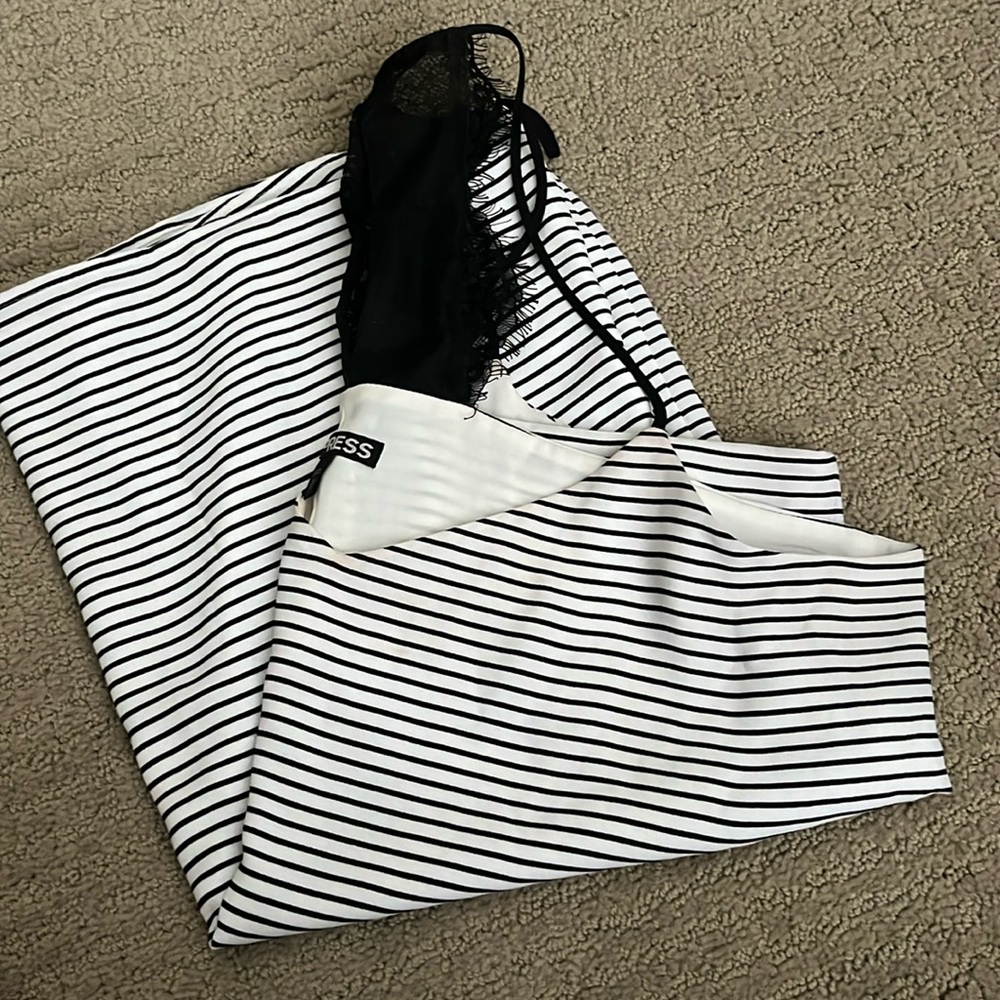 Express B&W Tank with lace detail. Self tan stain inside as shown